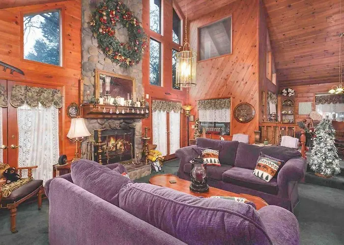 Lakeview 3-Story Winter Home